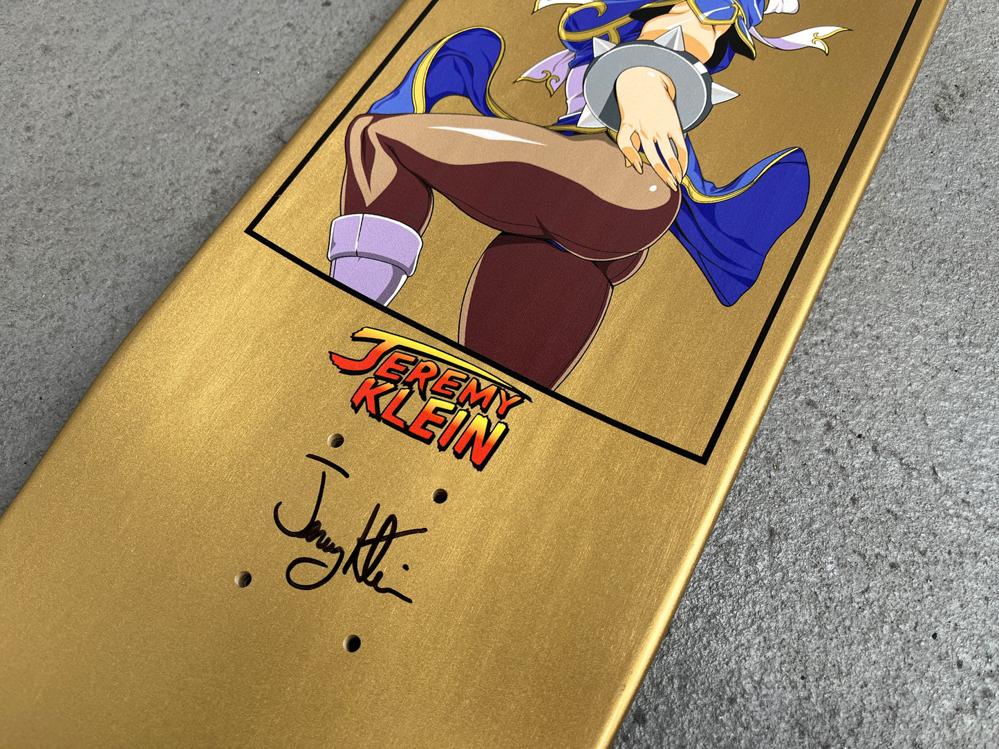 SIGNED chun li 2 METALLIC GOLD DIPPED 8.25 X 32