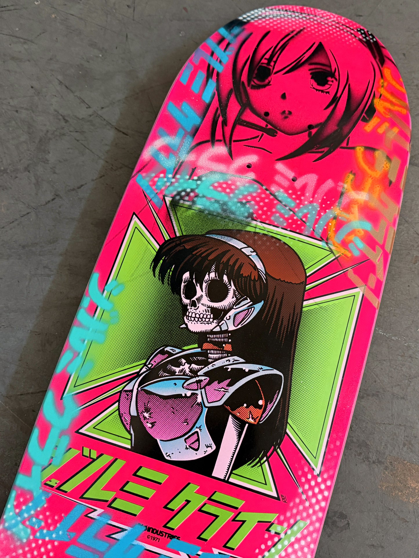 dream hawk PINK/BLACK 9.5 X 31.75 1 OF 1