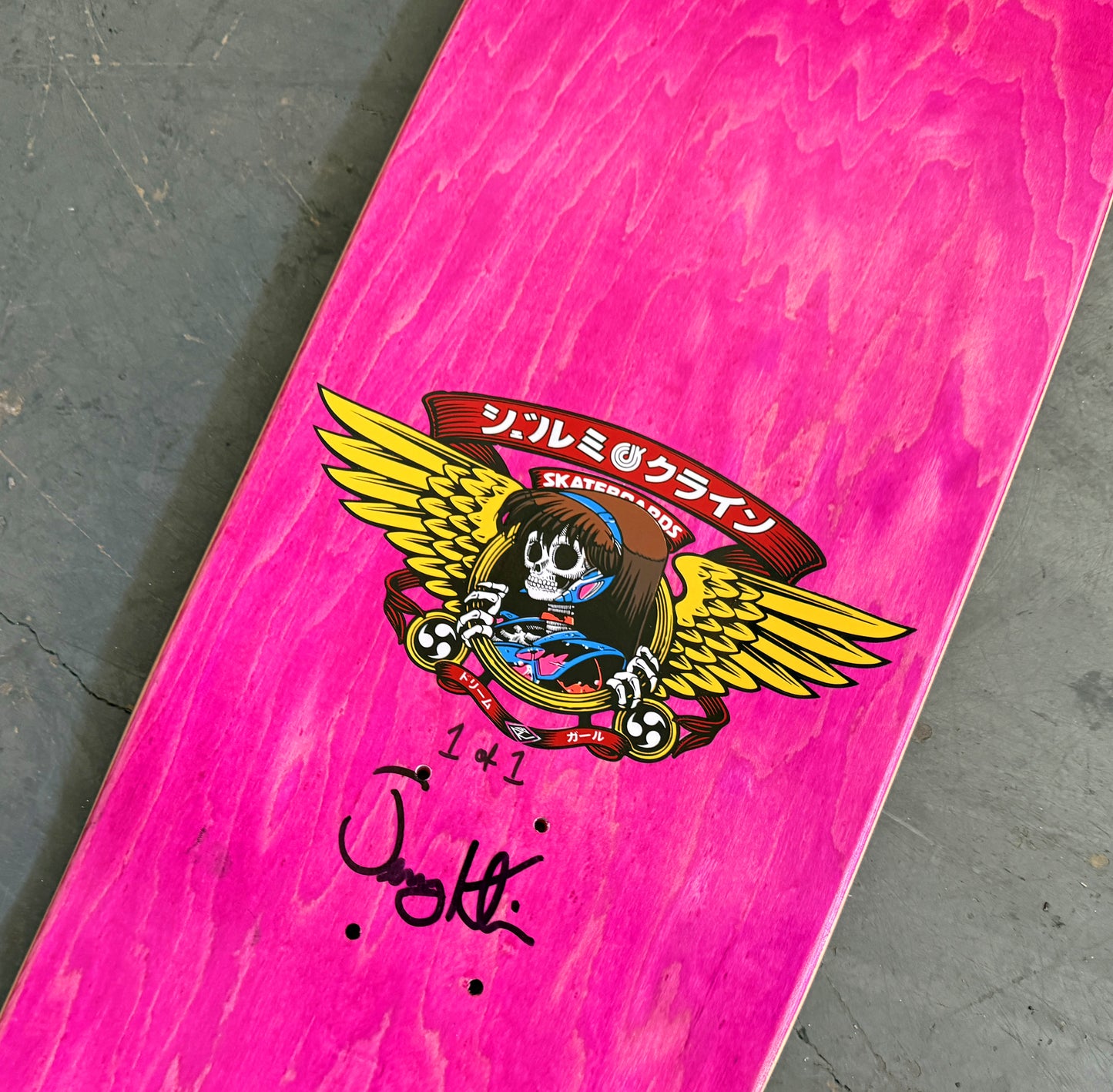 dream hawk PINK/BLACK 9.5 X 31.75 1 OF 1