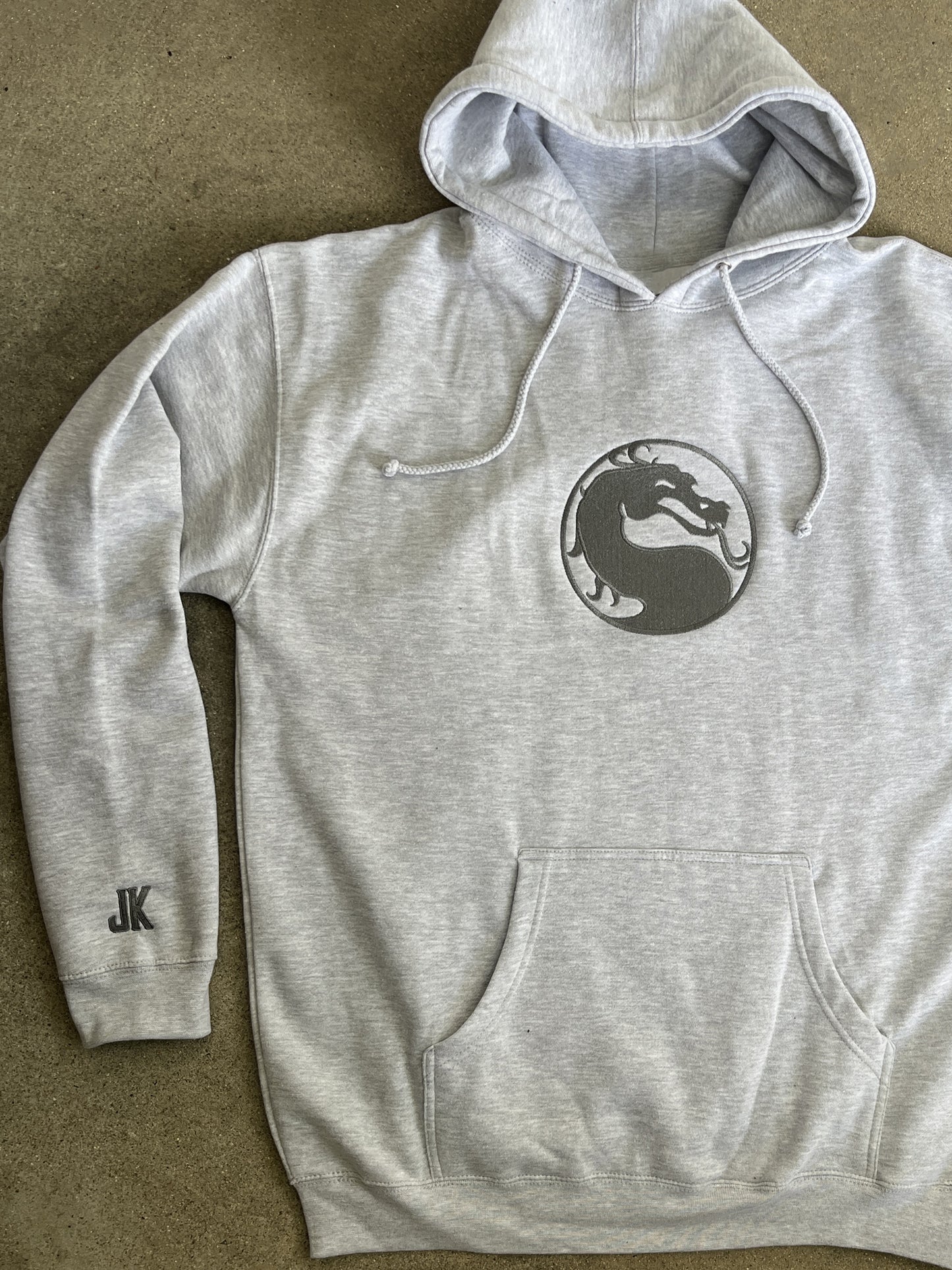 dragon embroidered hooded sweatshirt - heather grey