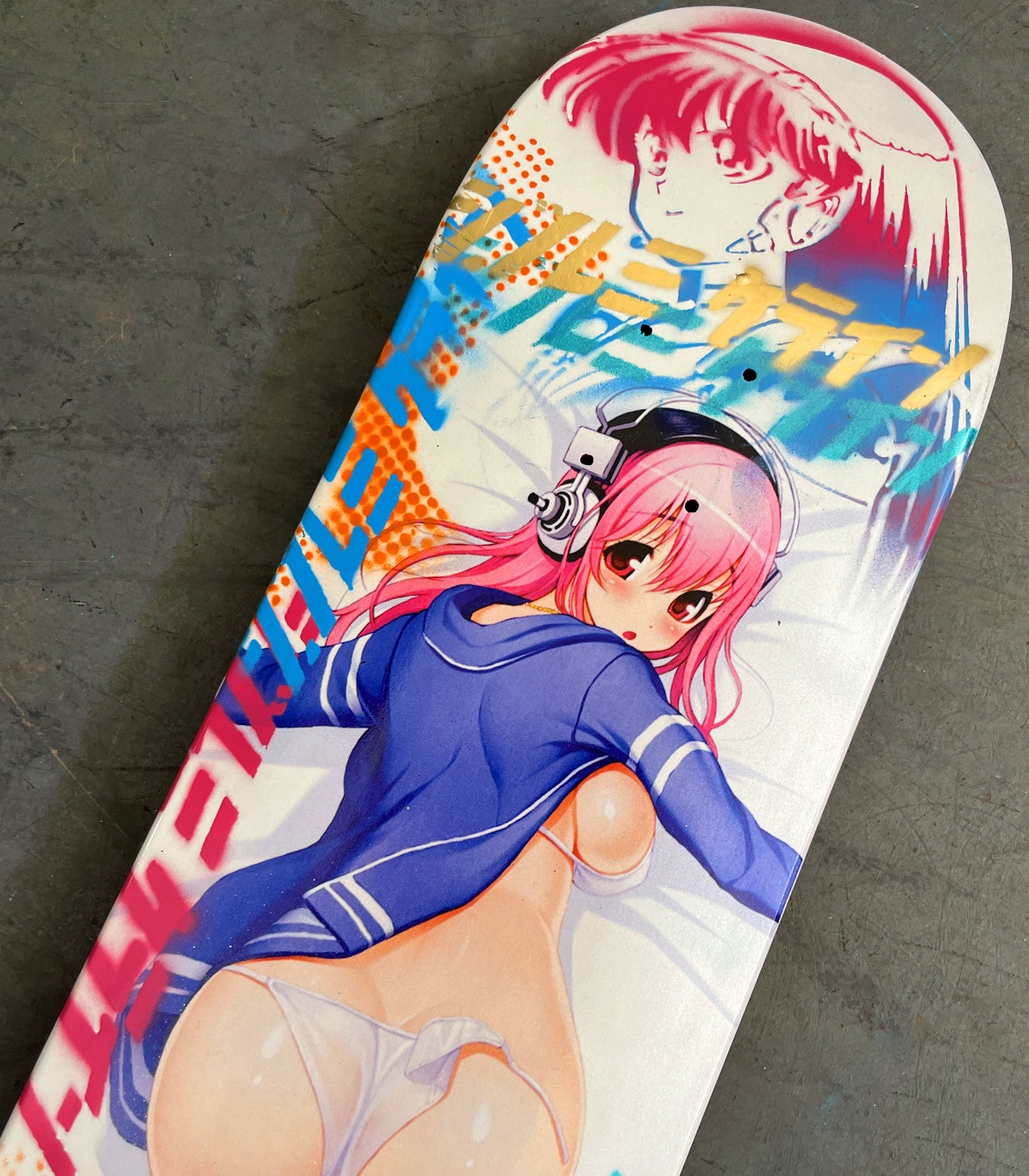 sonico 8.25 X 32.25 PEARL WHITE/PINK BLUE GRADIENT MIXED PROCESS SIGNED 1 of 1