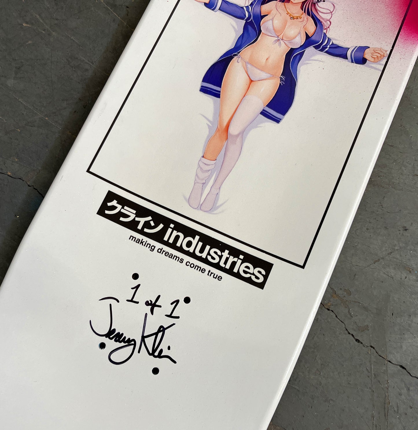 sonico 8.25 X 32.25 PEARL WHITE/PINK BLUE GRADIENT MIXED PROCESS SIGNED 1 of 1