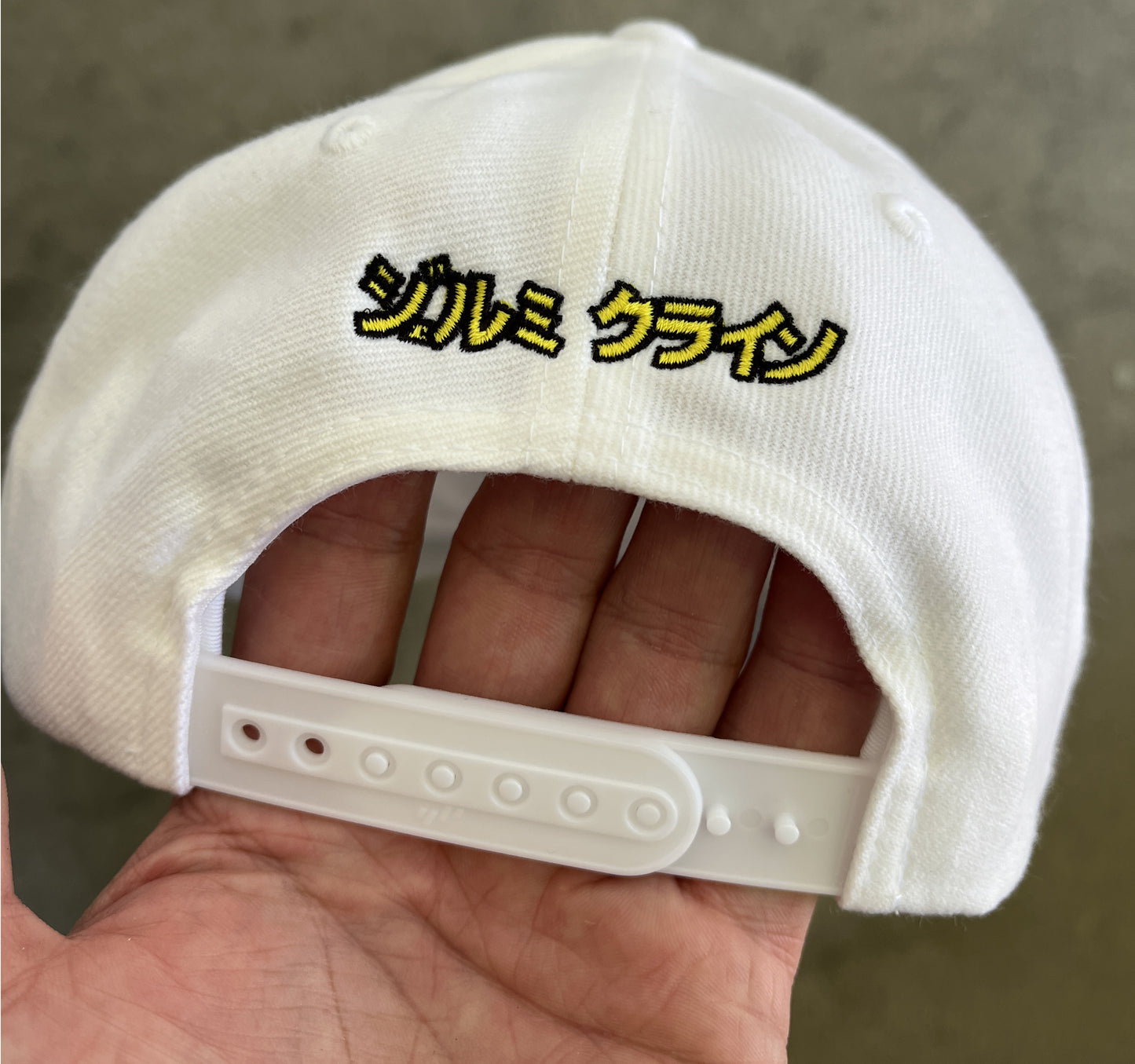 dream girl embroidered snapback hat WHITE