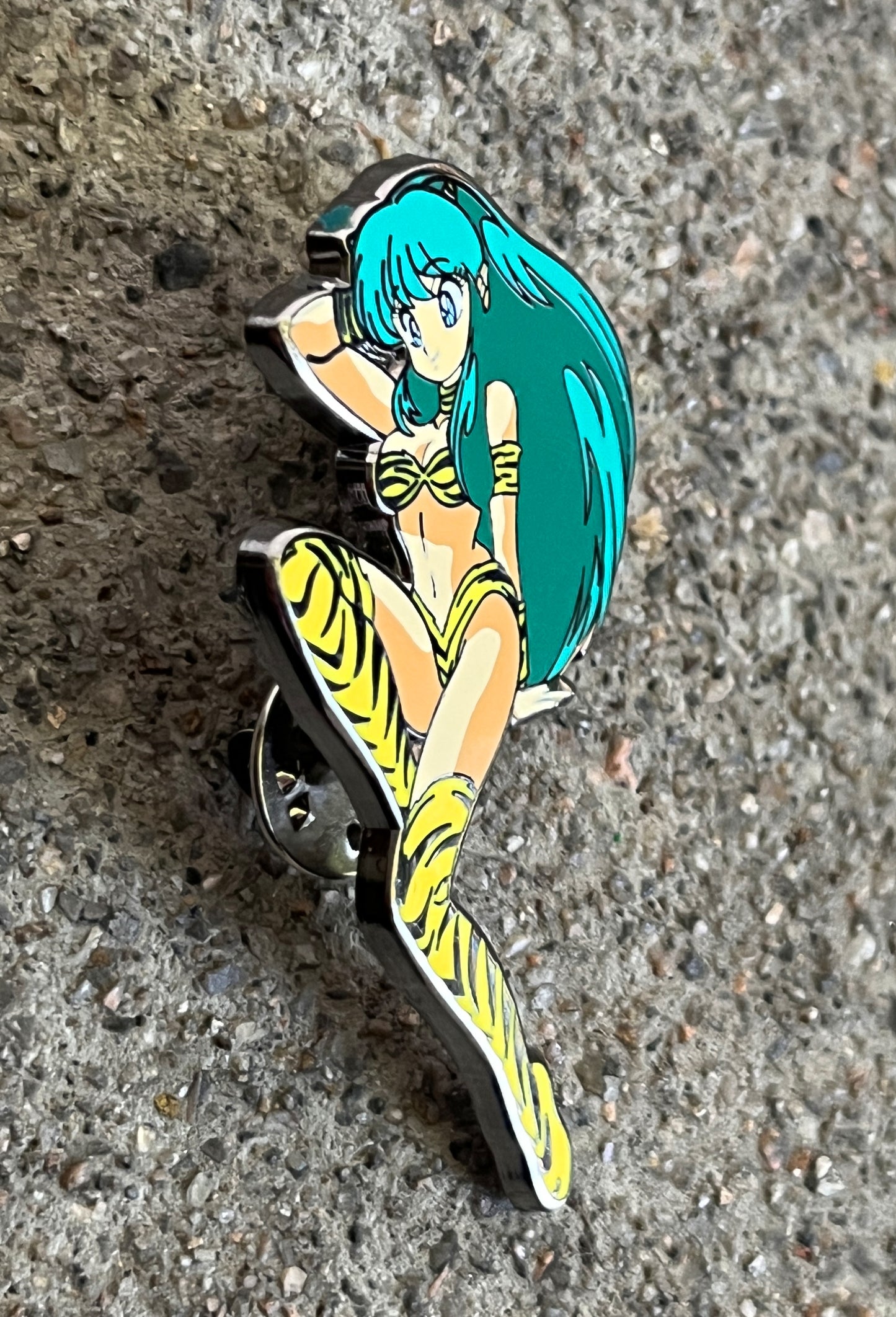 lum black nickel enamel pin
