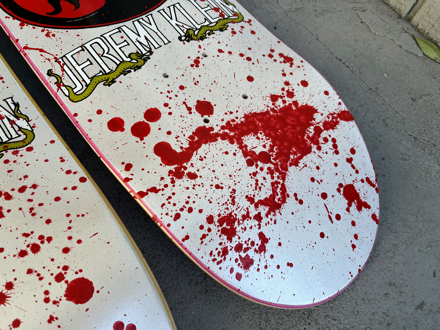 SIGNED klein dragon 8.0 X 31.75 HAND SCREENED FATALITY VERSION