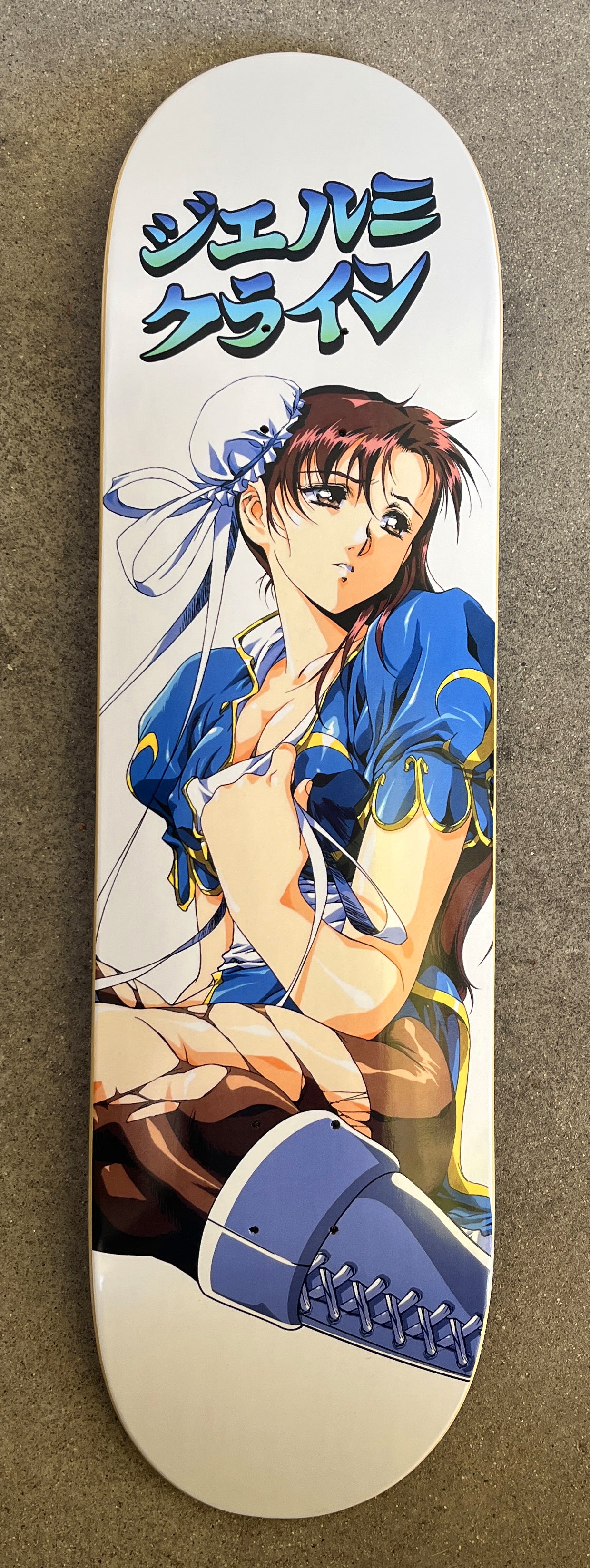 SIGNED chun li 3 pearl white 8.5 X 32