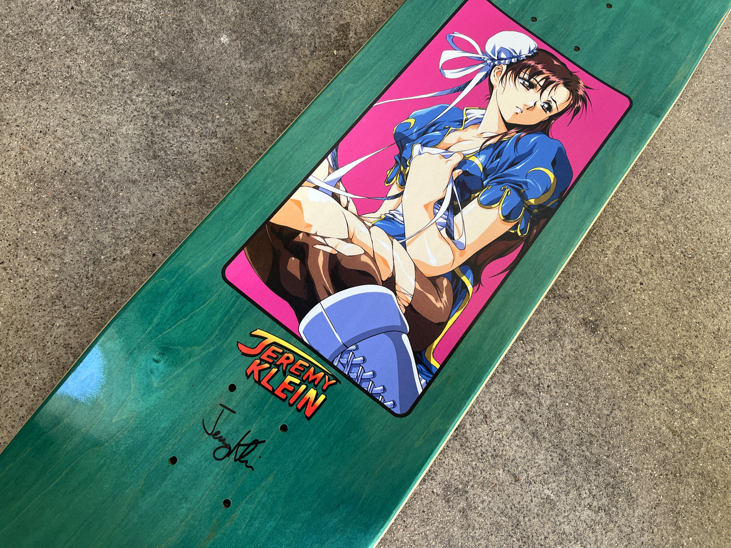 SIGNED chun li 3 pearl white 8.5 X 32