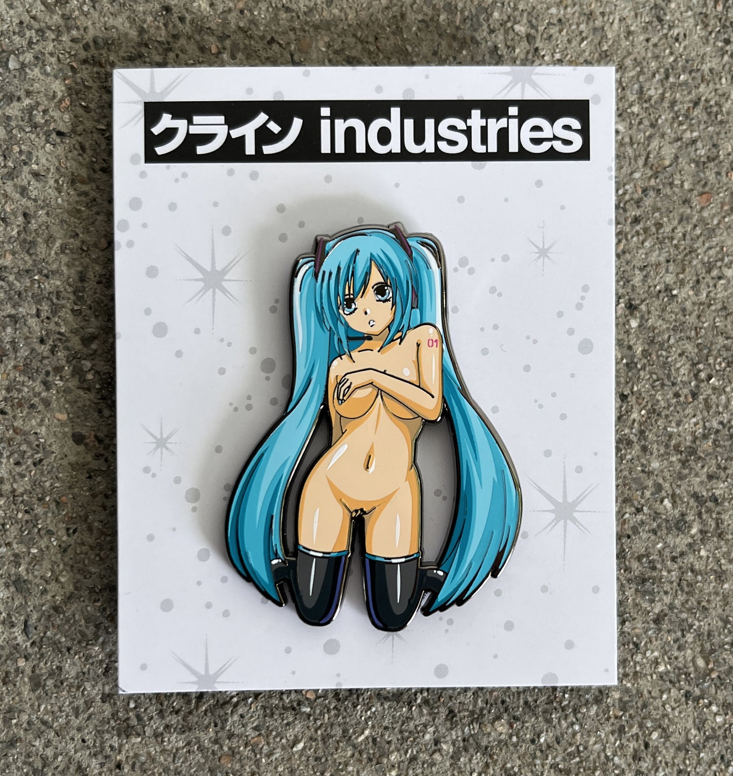 hatsune black nickel enamel pin