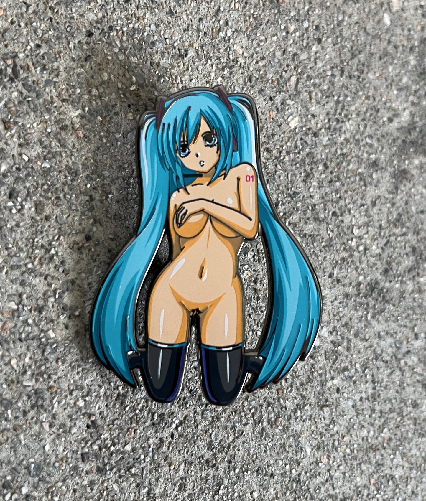 hatsune black nickel enamel pin