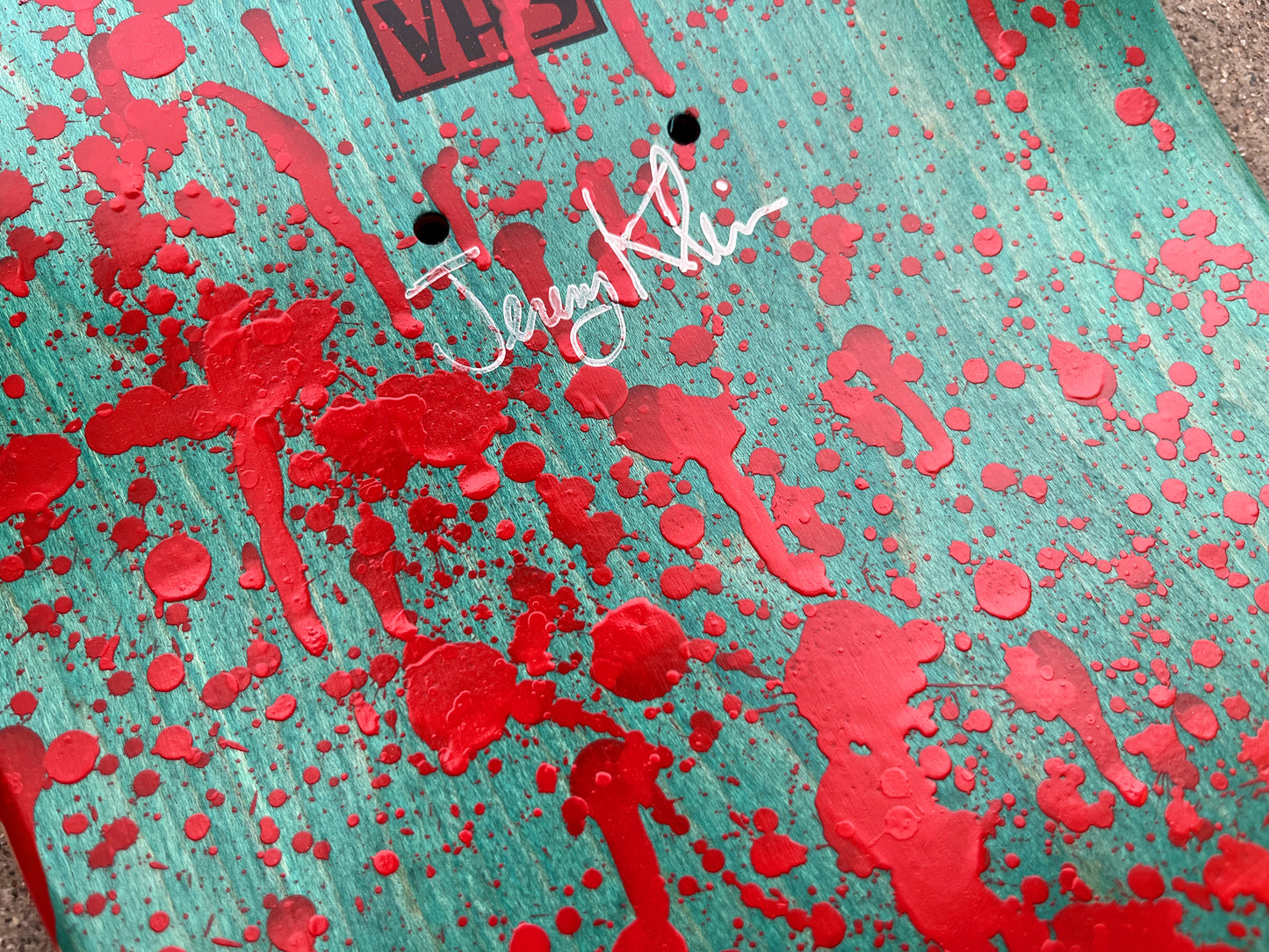 tokyo ripper 8.5 X 32 BLOOD EDITION SIGNED