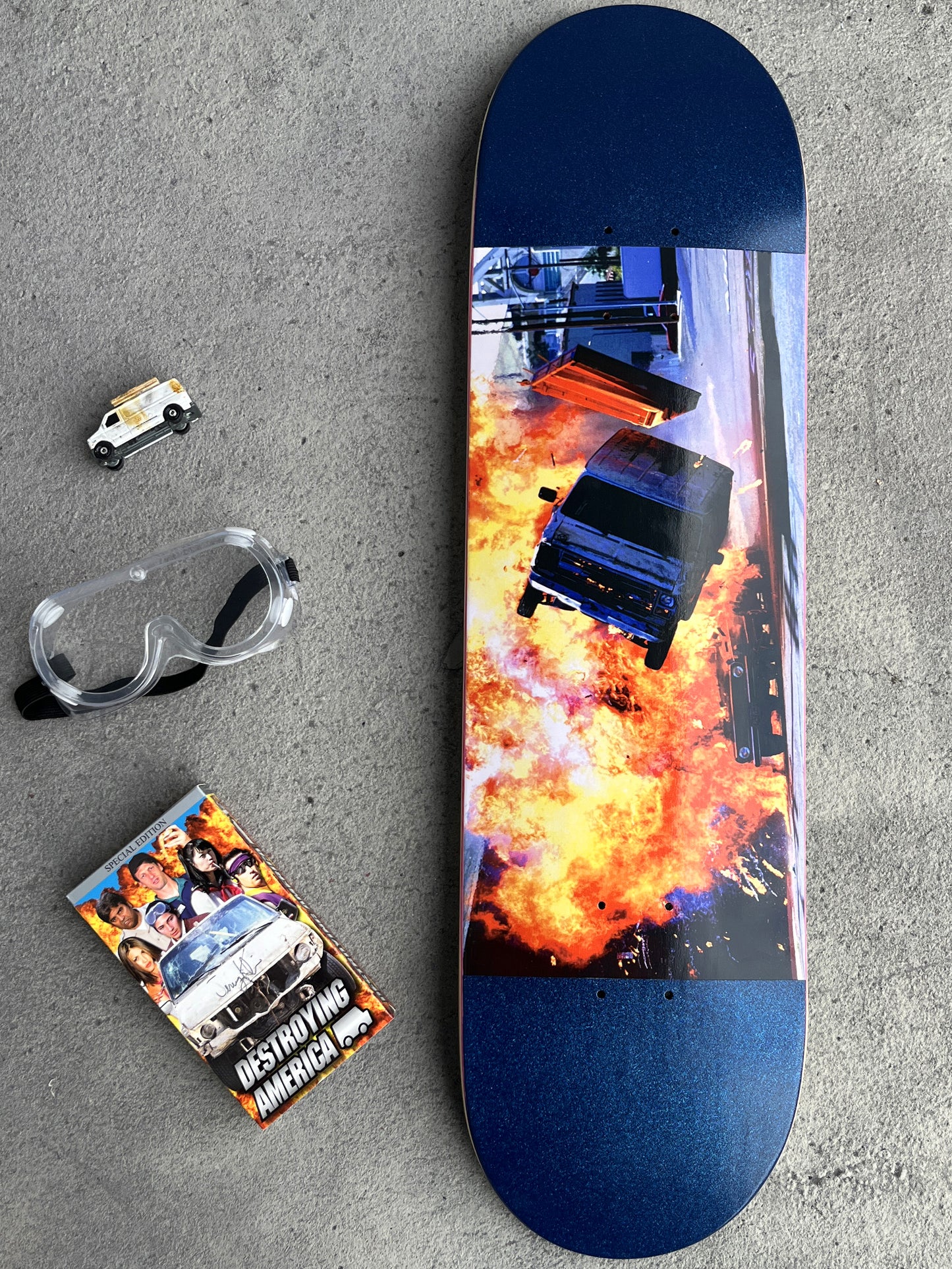 SIGNED destruction van destruction set 8.5 METALLIC BLUE