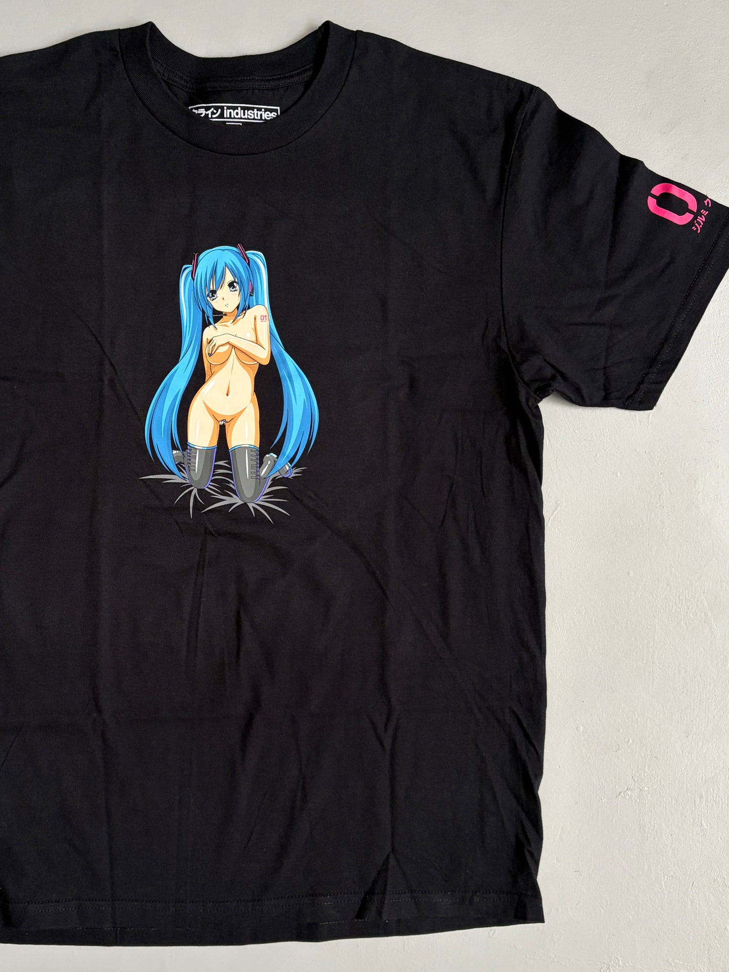 hatsune t-shirt BLACK