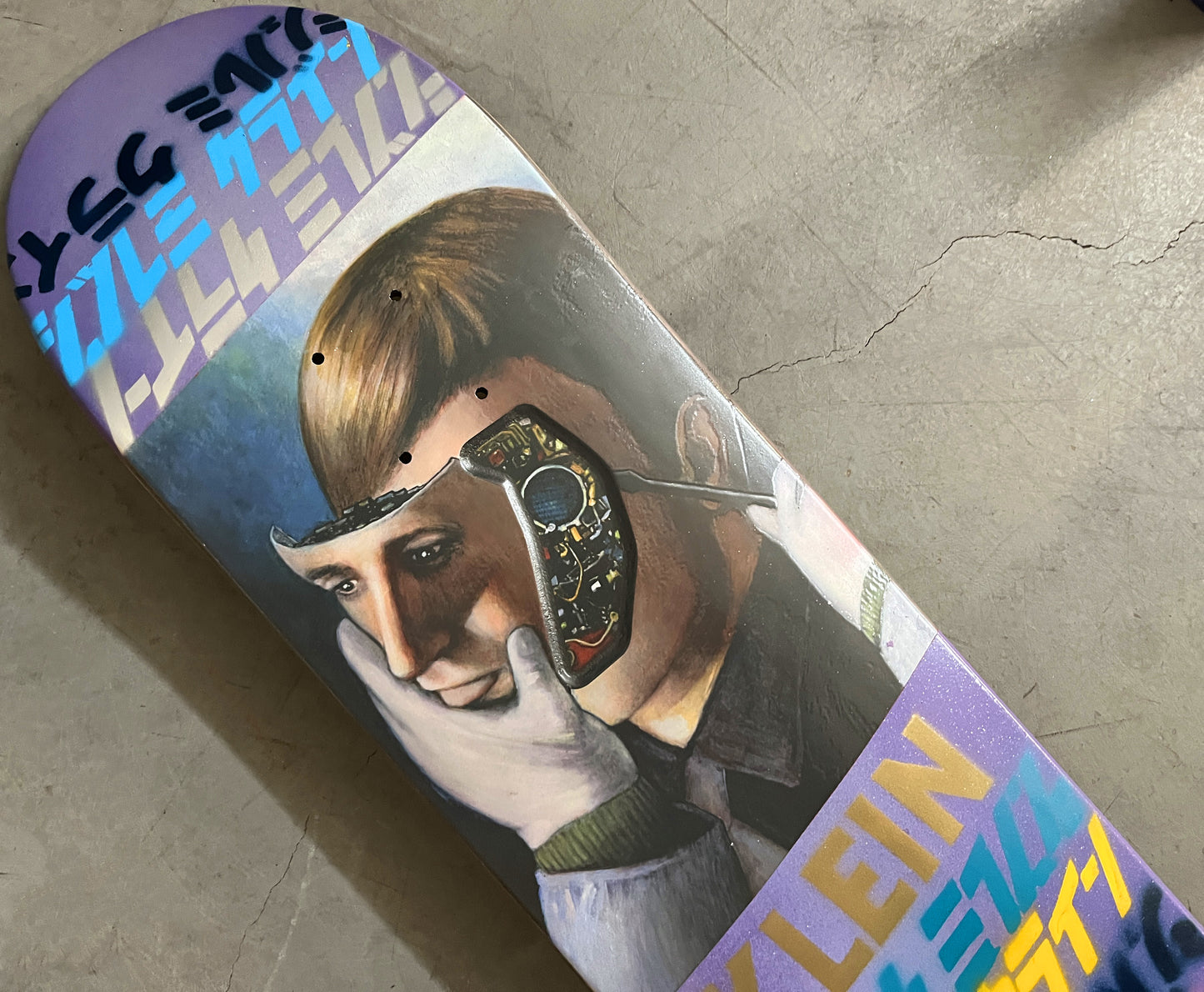 klein hammers 8.25 X 32.25 PURPLE GLITTER GRADIENT MIXED PROCESS 1 of 1