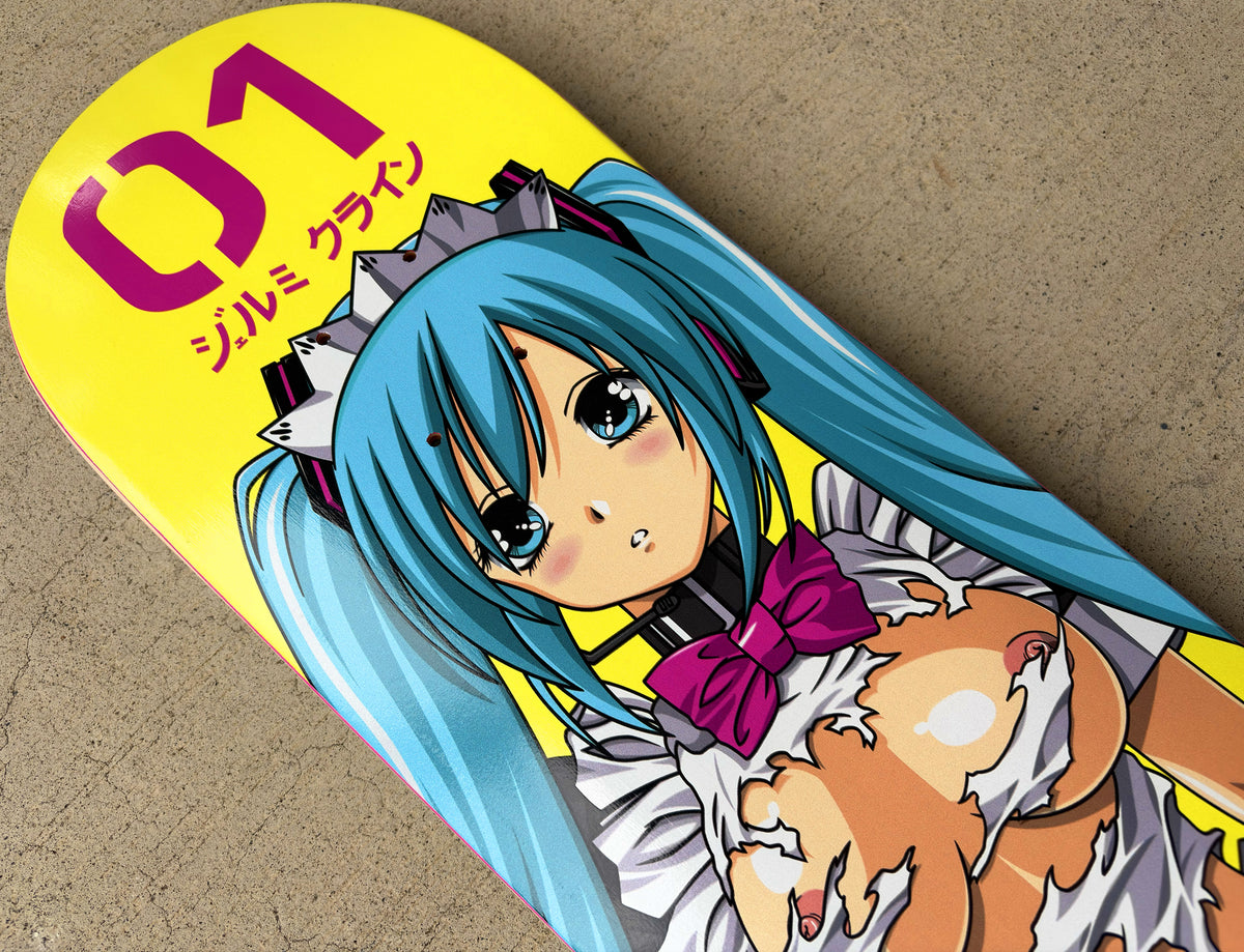 maid hatsune - 8.25 X 32.25