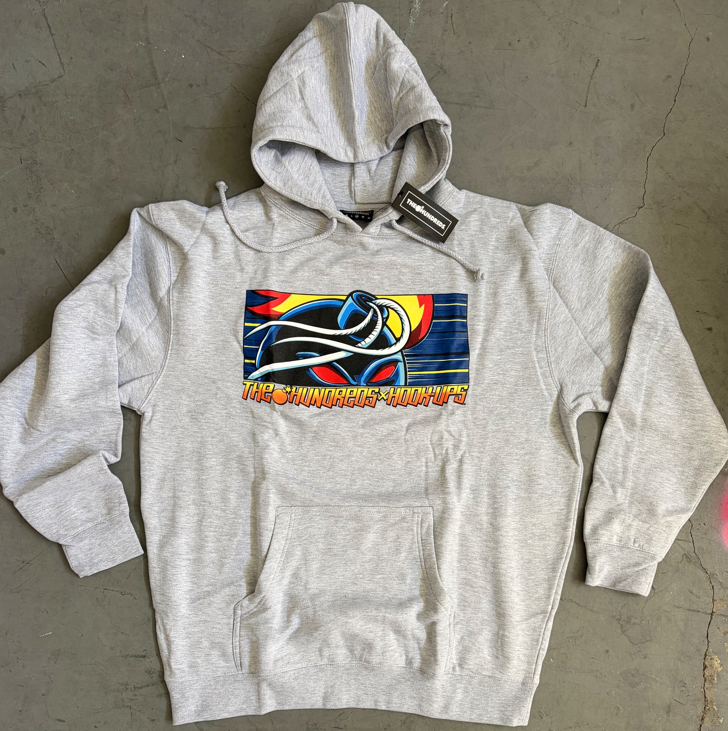 HOOK-UPS X HUNDREDS red eyes HOODED SWEATSHIRT - NEW OLD STOCK FROM 2013