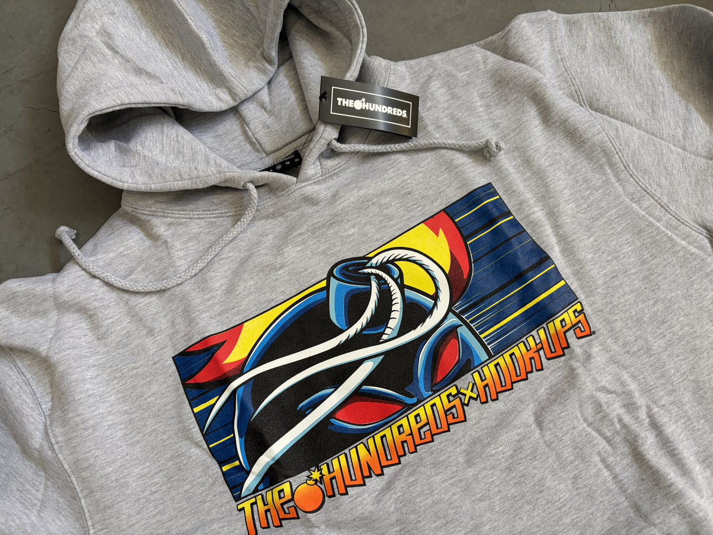 HOOK-UPS X HUNDREDS red eyes HOODED SWEATSHIRT - NEW OLD STOCK FROM 2013