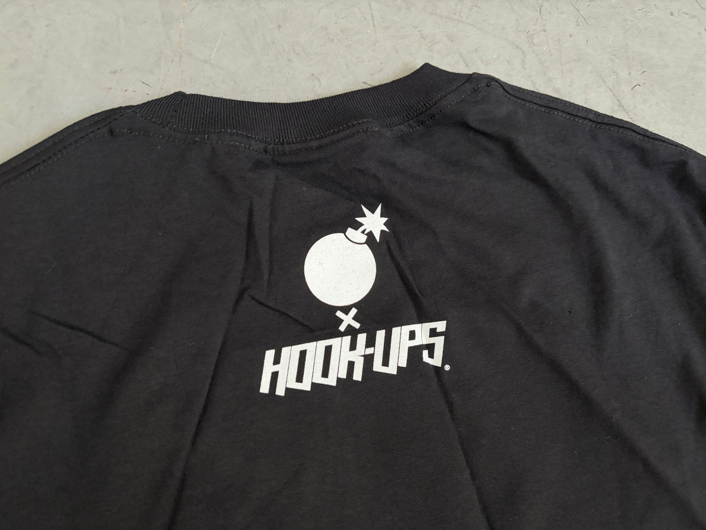 HOOK-UPS X HUNDREDS red eyes - BLACK - NEW OLD STOCK FROM 2013