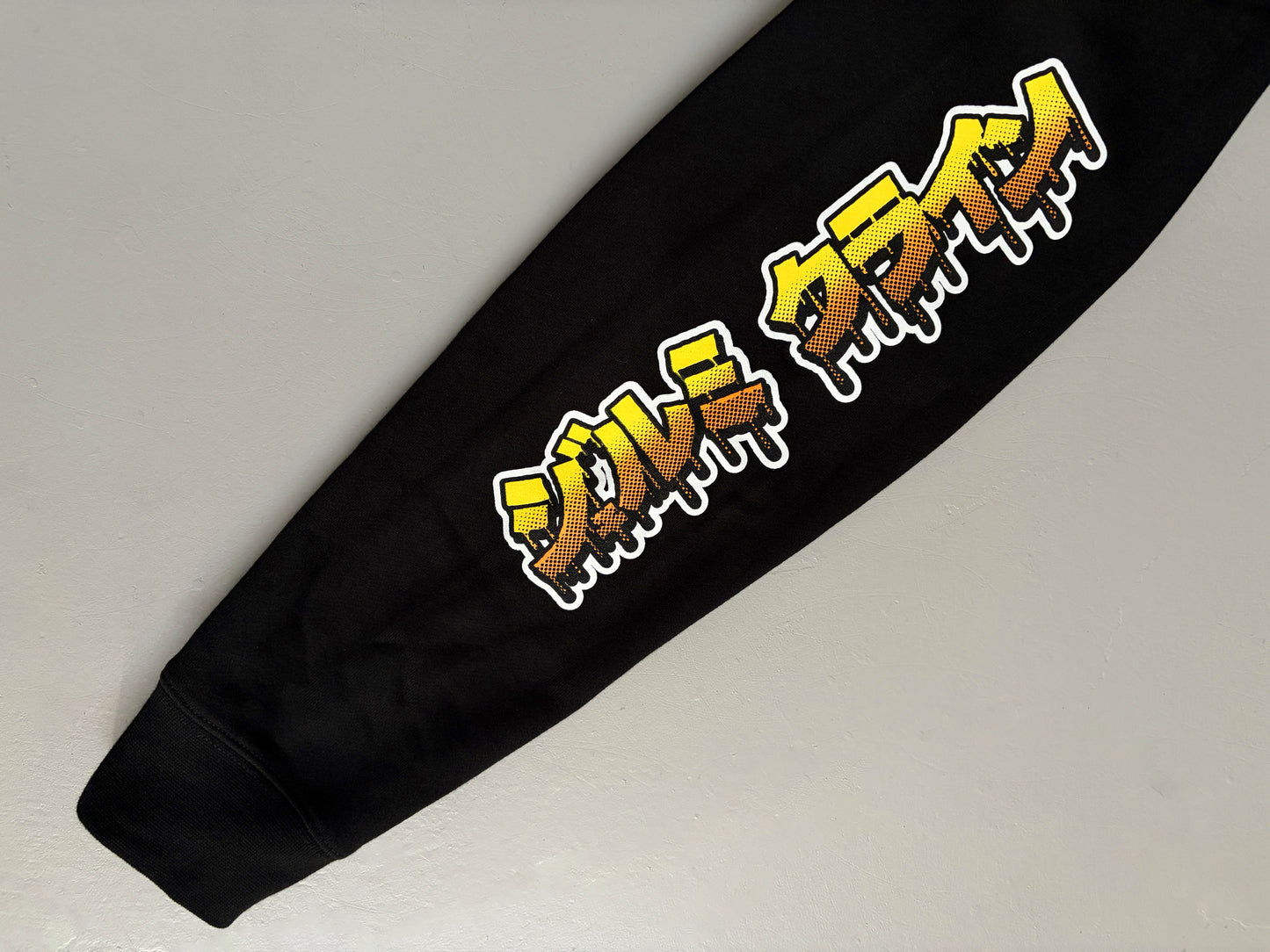 dream girl skull 10 OZ.  HEAVYWEIGHT HOODED SWEATSHIRT - BLACK