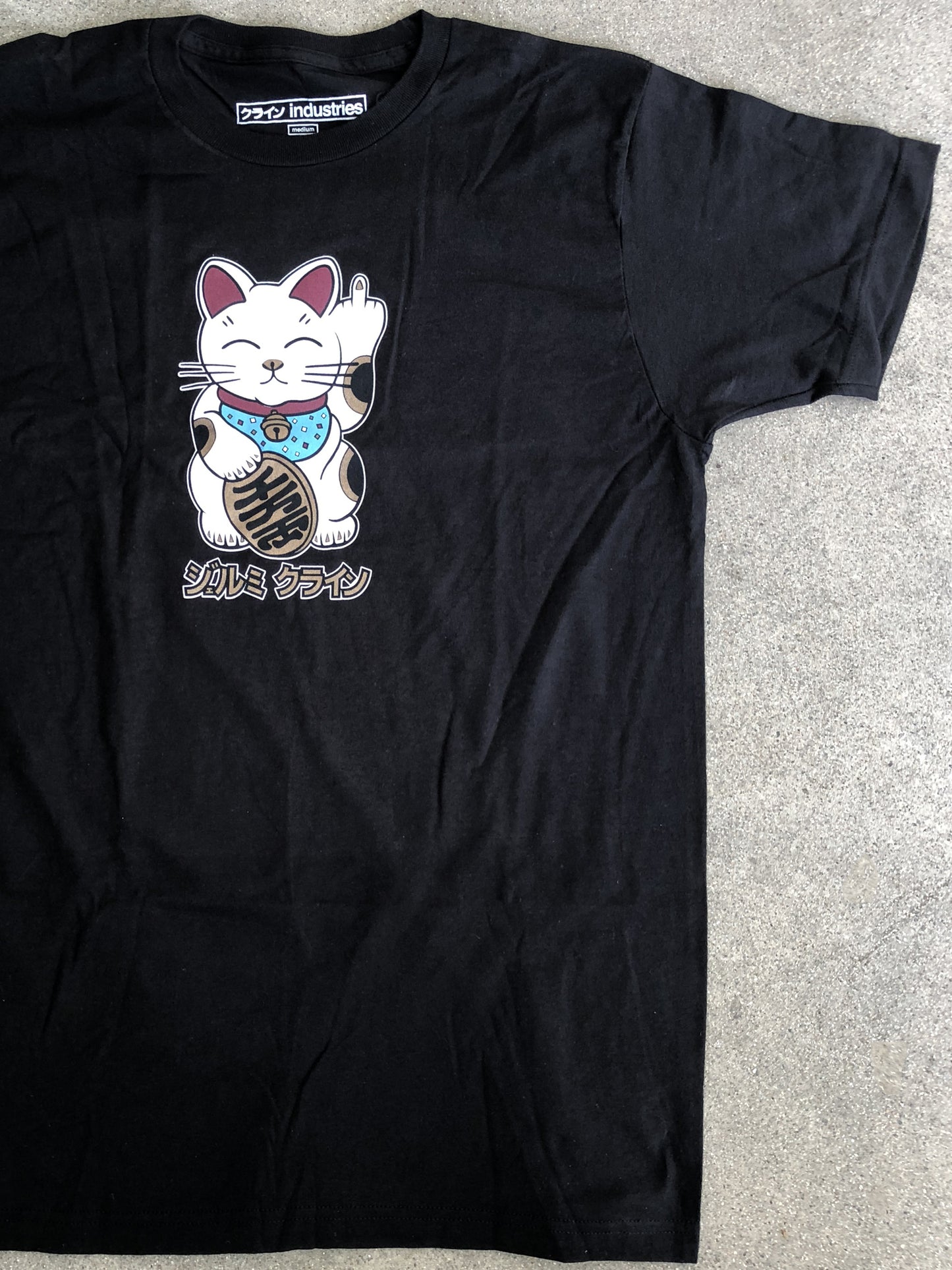 kawaii unlucky cat t-shirt BLACK