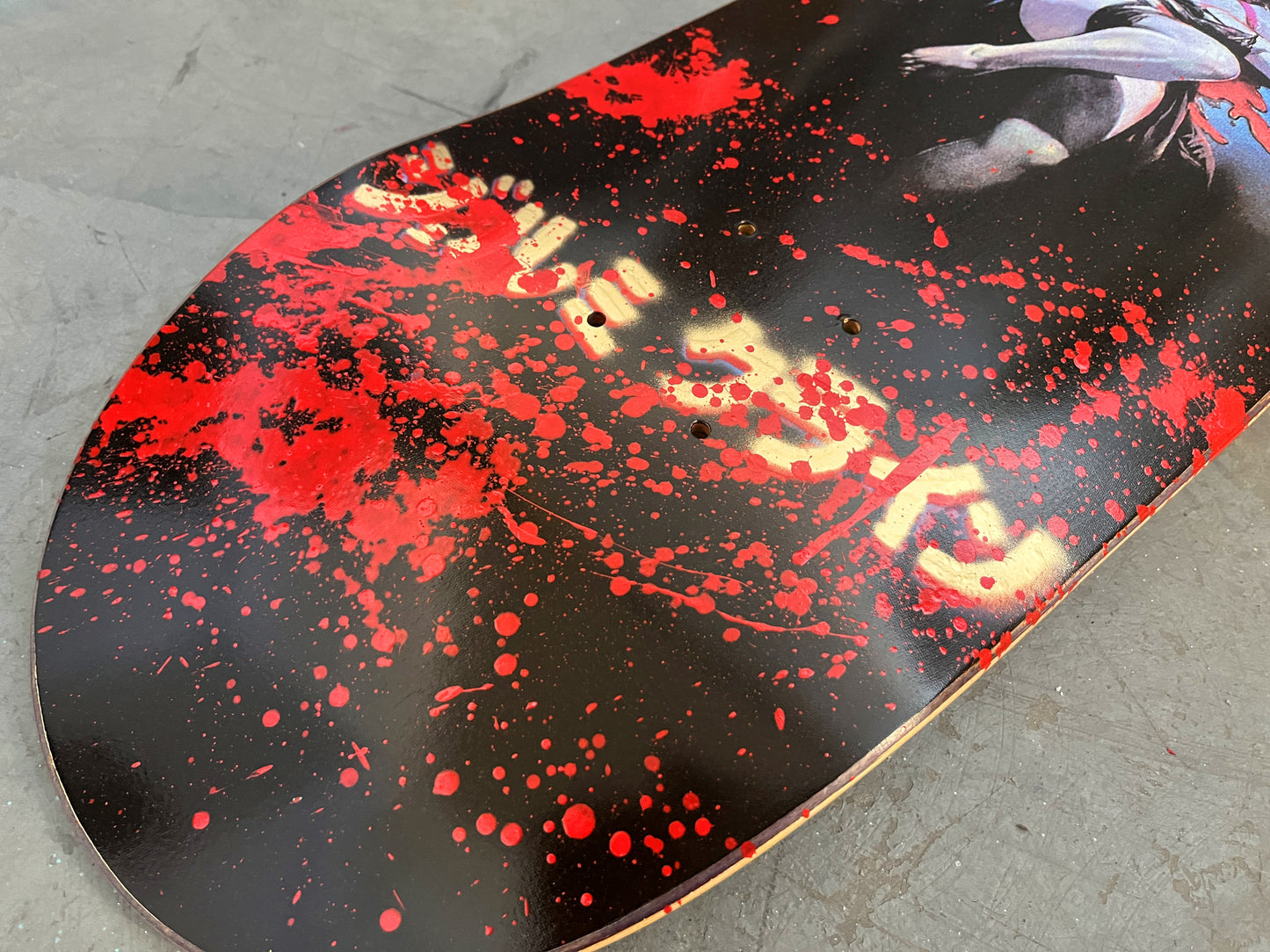 tokyo ripper 8.5 X 32 BLOOD EDITION SIGNED