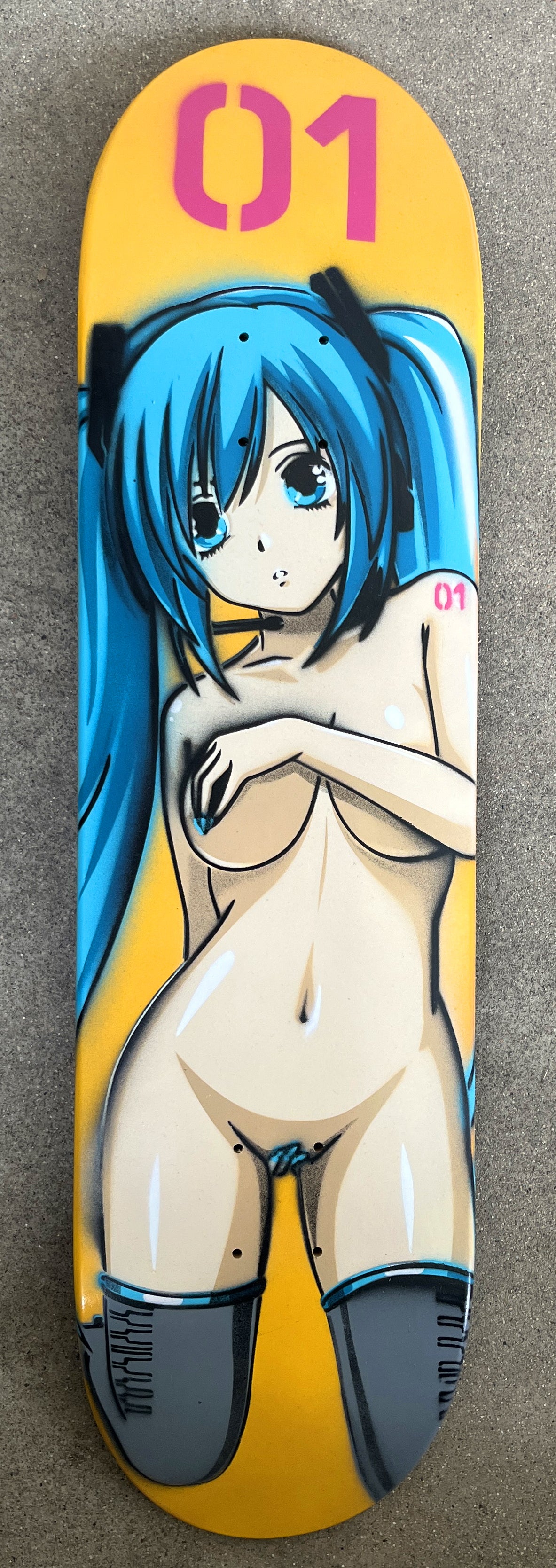 SIGNED HAND PAINTED hatsune board YELLOW